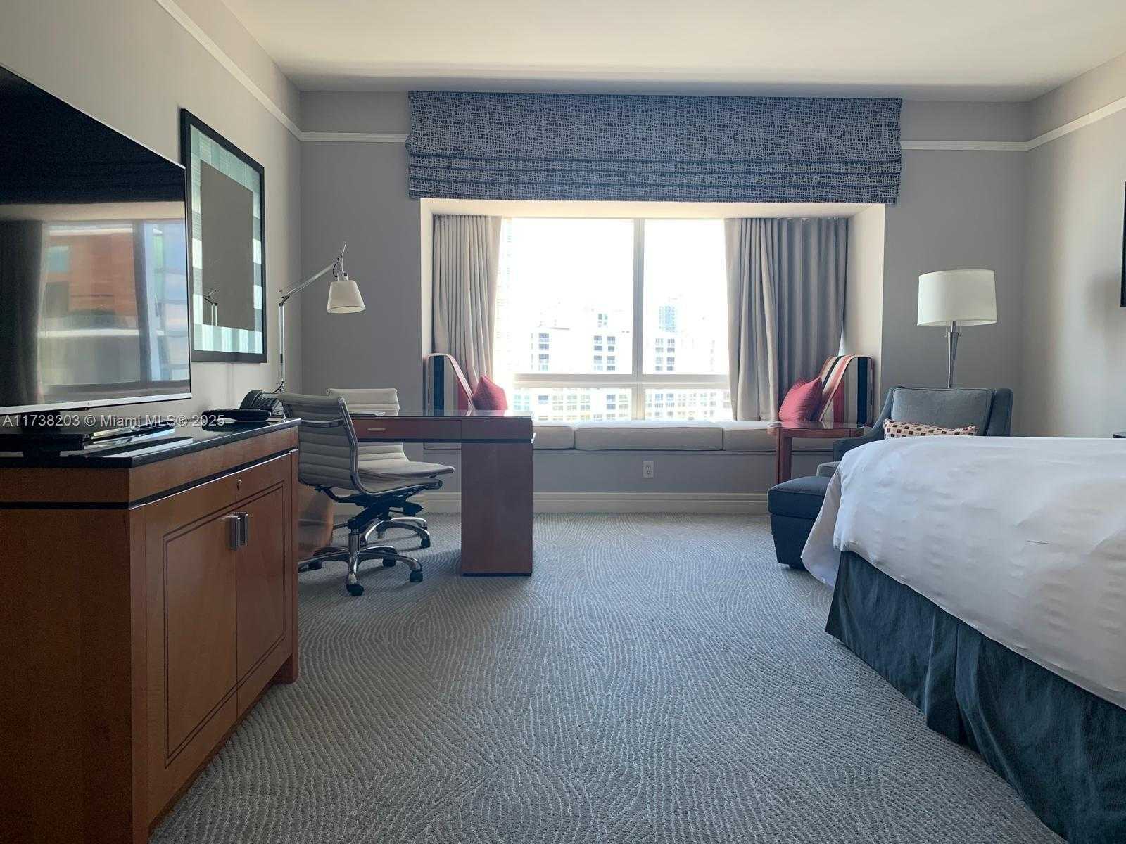 Small Image of 1435 BRICKELL AVE #3506, Miami Number 5