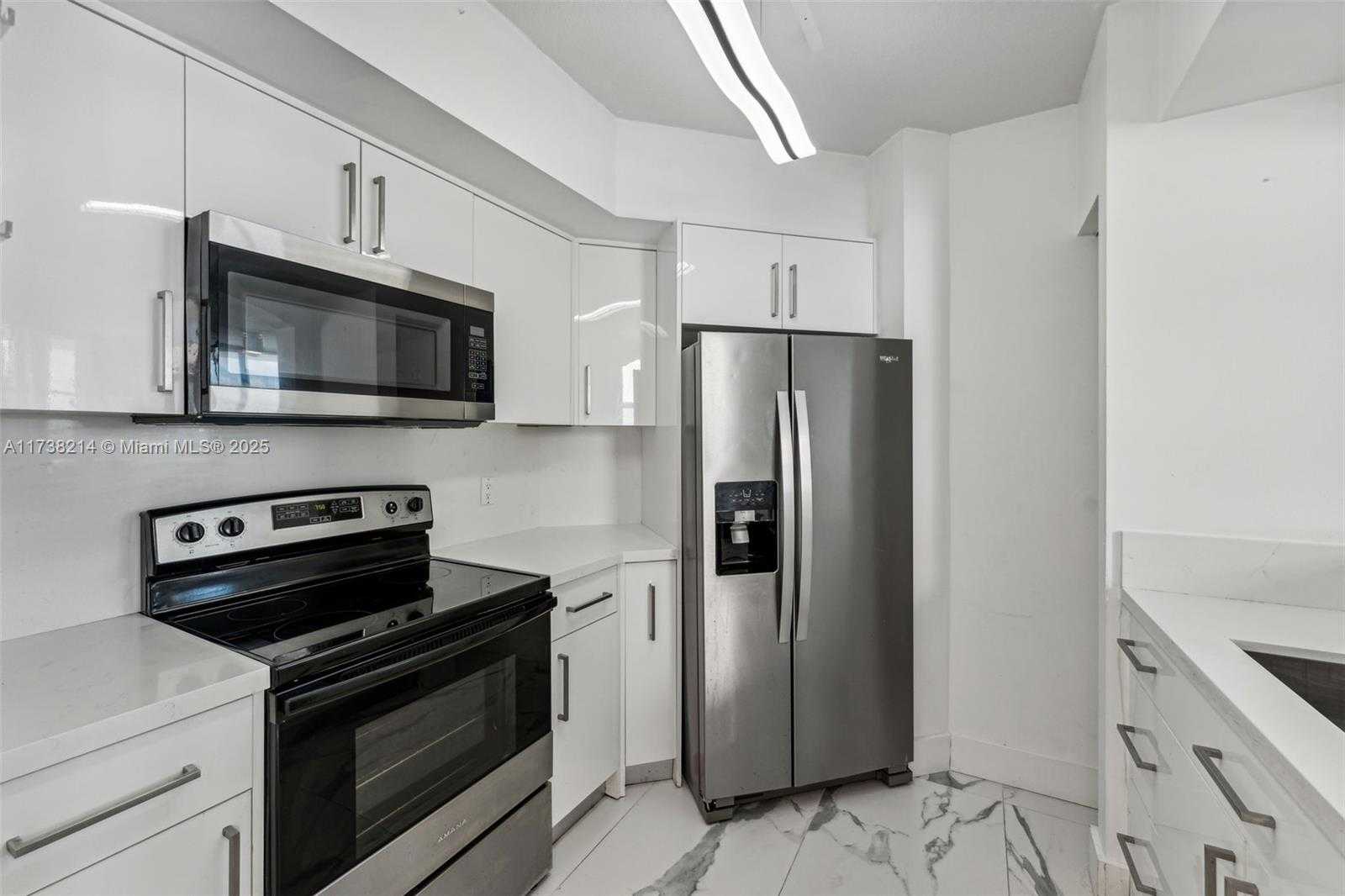 Small Image of 9201 COLLINS AVE #821, Surfside Number 21