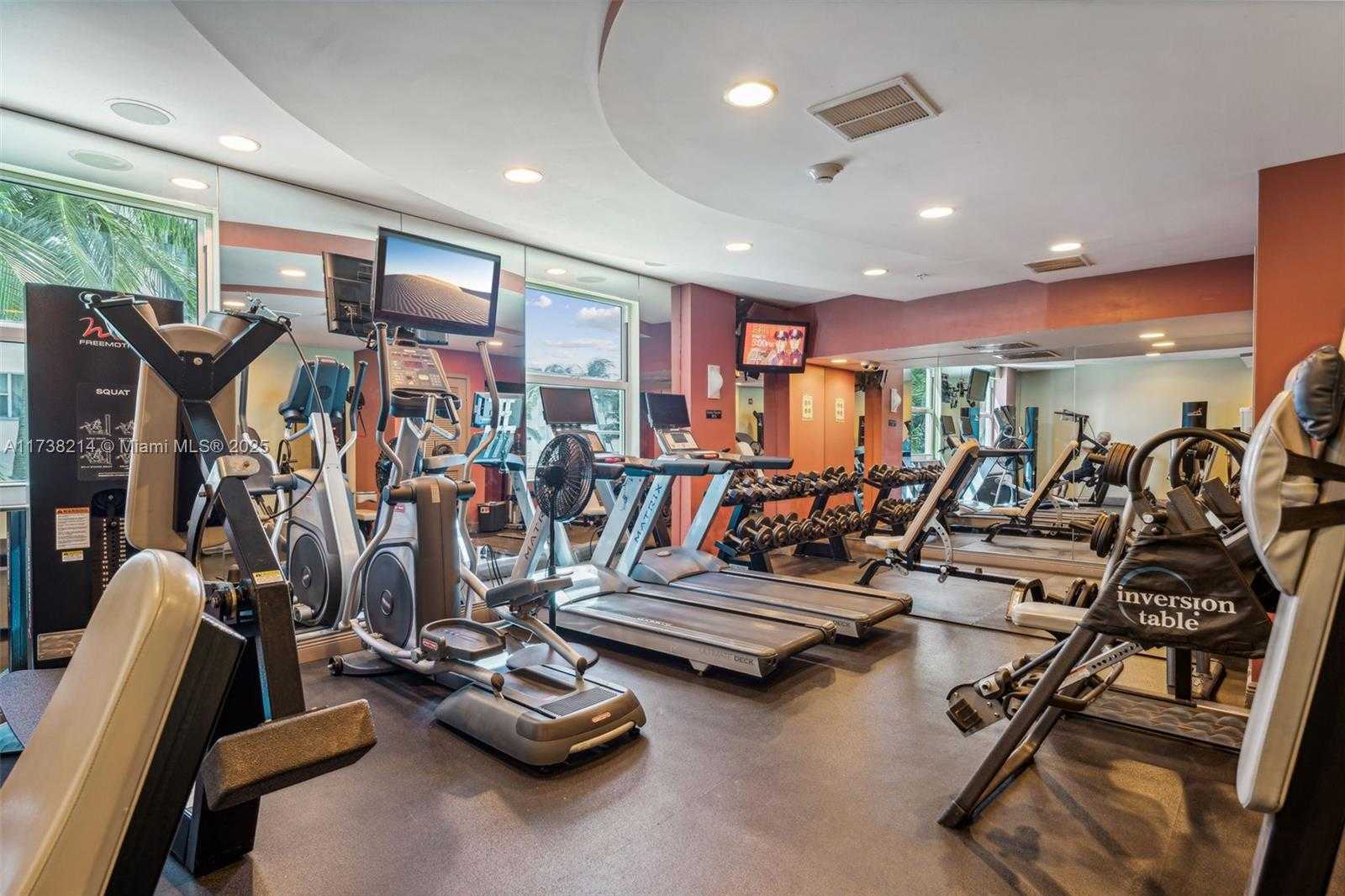 Small Image of 9201 COLLINS AVE #821, Surfside Number 34
