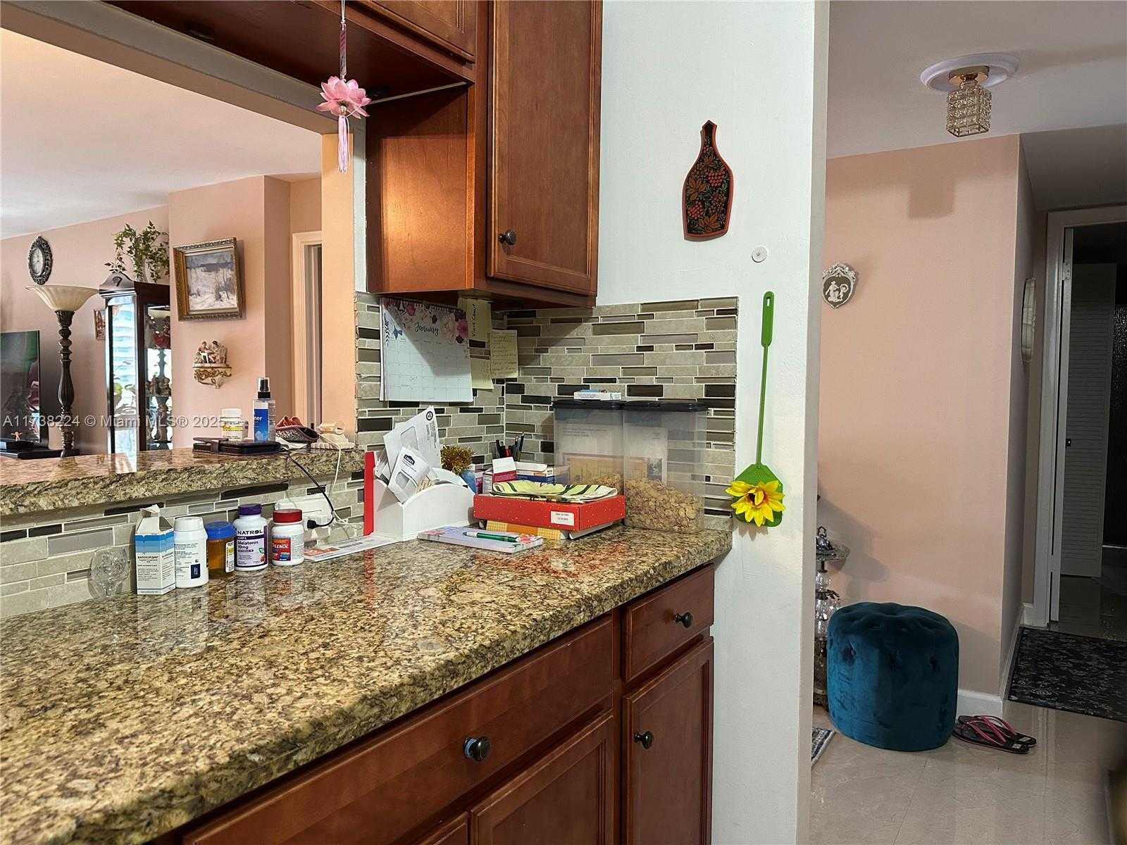 Small Image of 1865 SOUTH OCEAN DR #6H, Hallandale Beach Number 10
