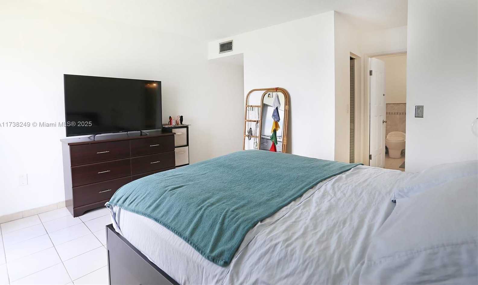 Small Image of 315 NORTH WEST 109TH AVE #205, Miami Number 15