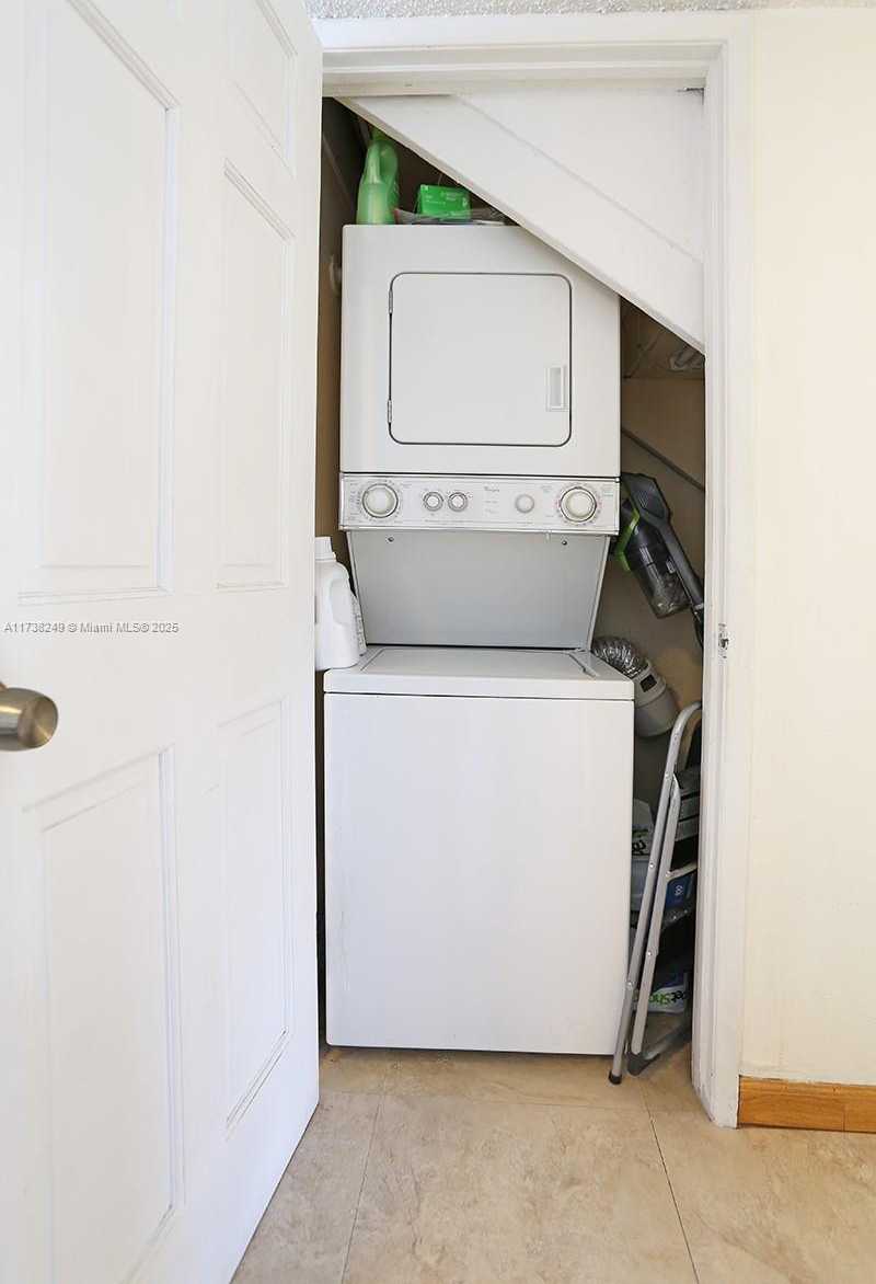 Small Image of 315 NORTH WEST 109TH AVE #205, Miami Number 24