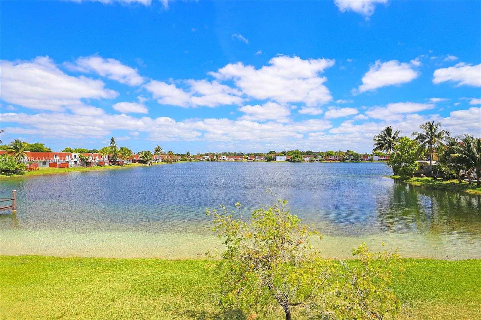 Small Image of 315 NORTH WEST 109TH AVE #205, Miami Number 27