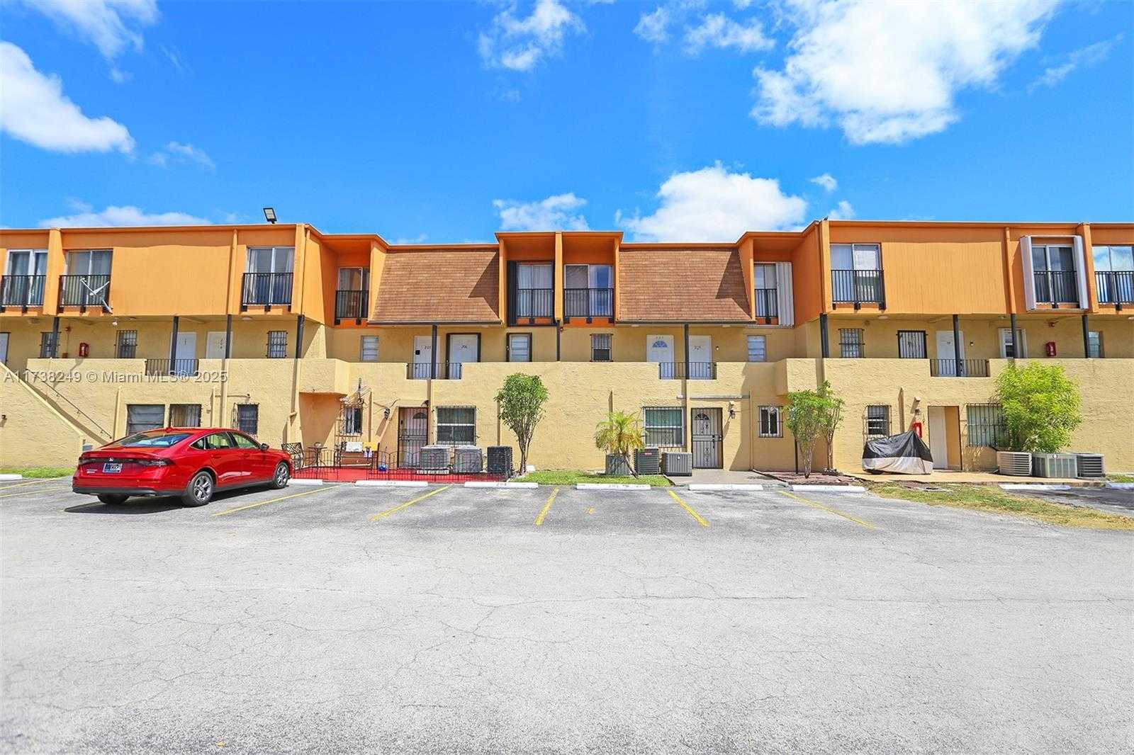 Small Image of 315 NORTH WEST 109TH AVE #205, Miami Number 31