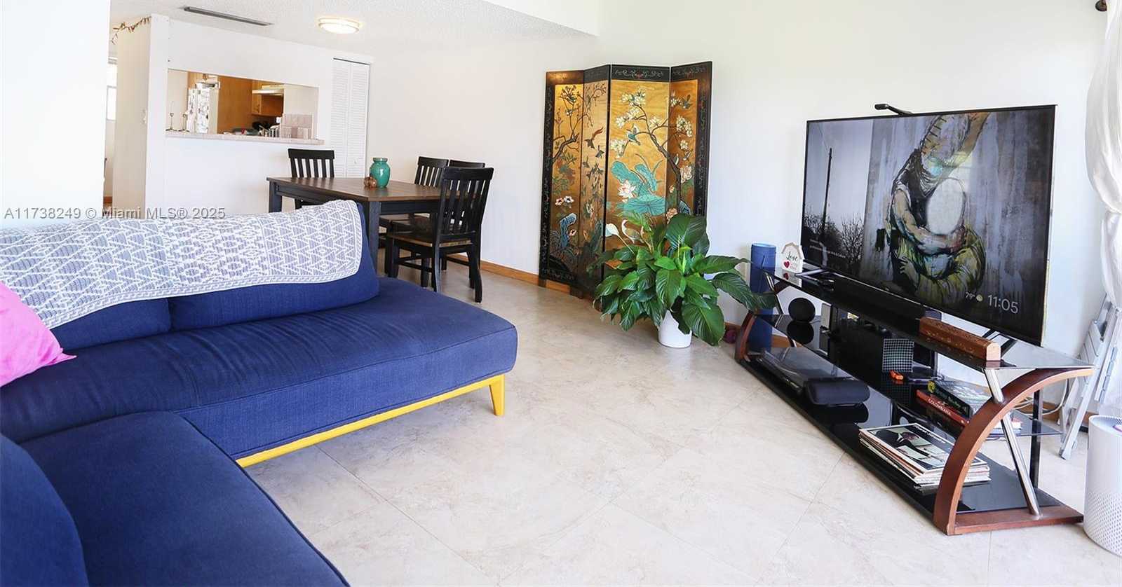 Small Image of 315 NORTH WEST 109TH AVE #205, Miami Number 6