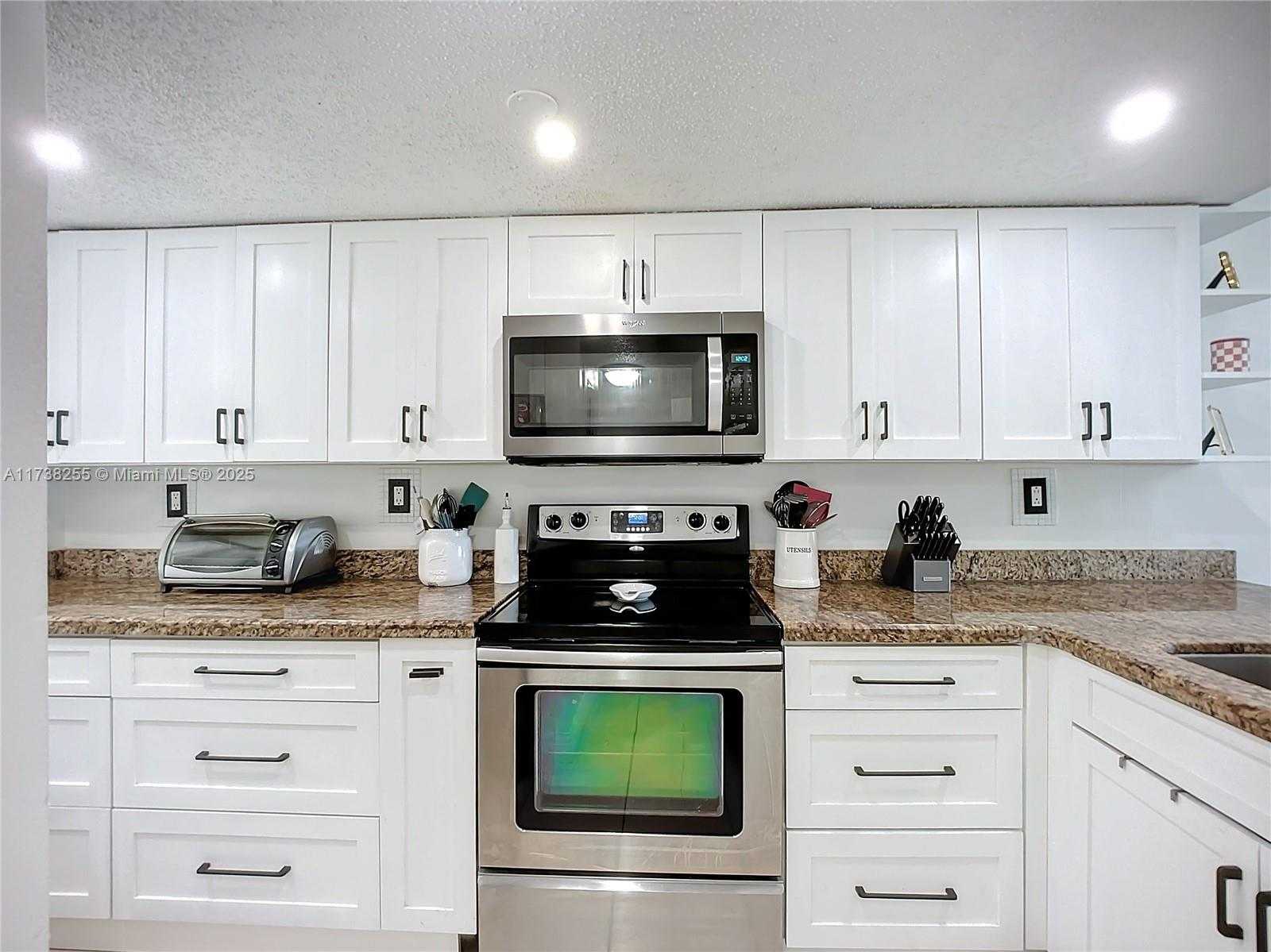 Small Image of 9915 WEST OKEECHOBEE RD #2-308, Hialeah Gardens Number 4