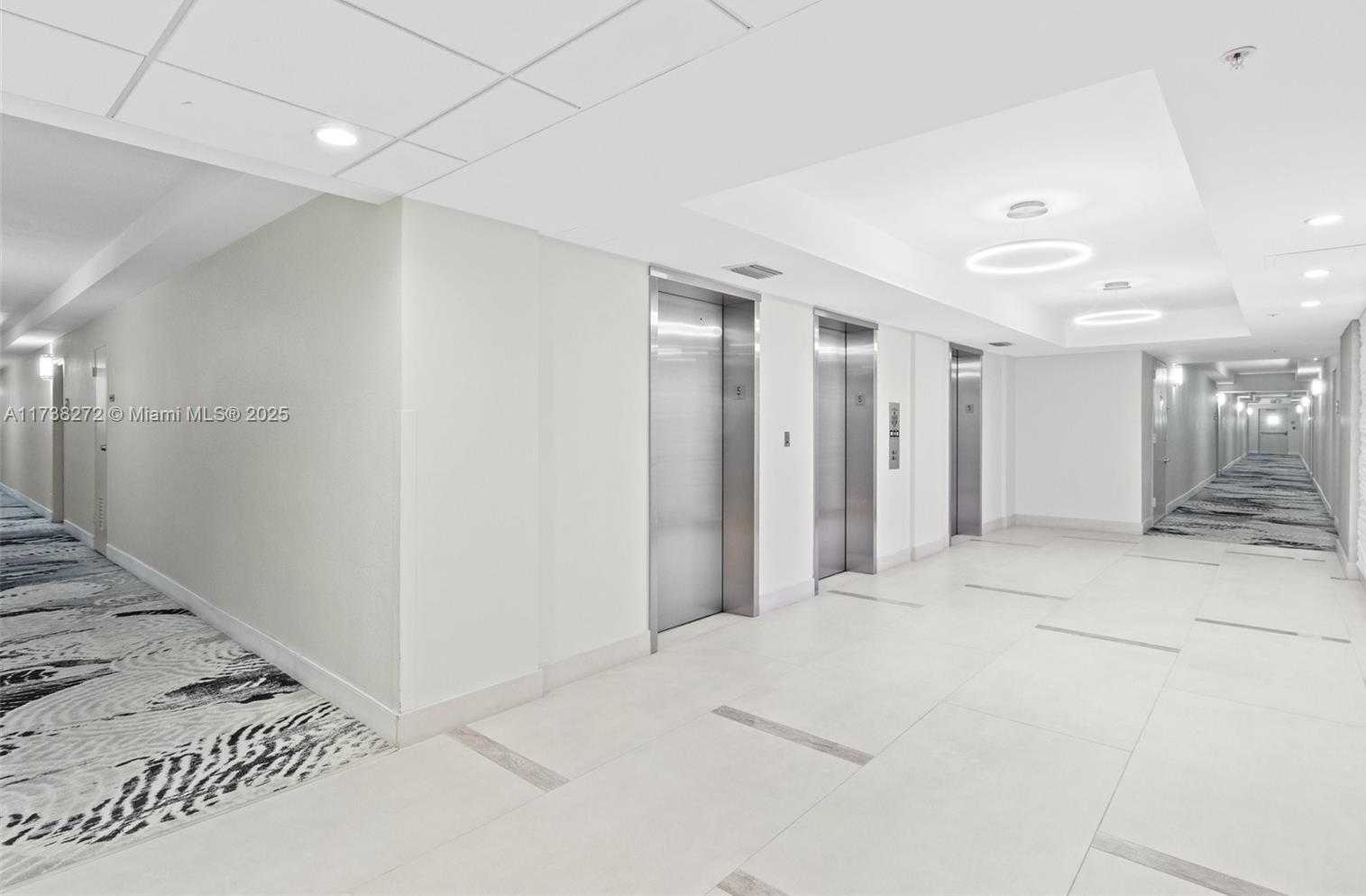 Small Image of 3001 SOUTH OCEAN DR #647, Hollywood Number 17
