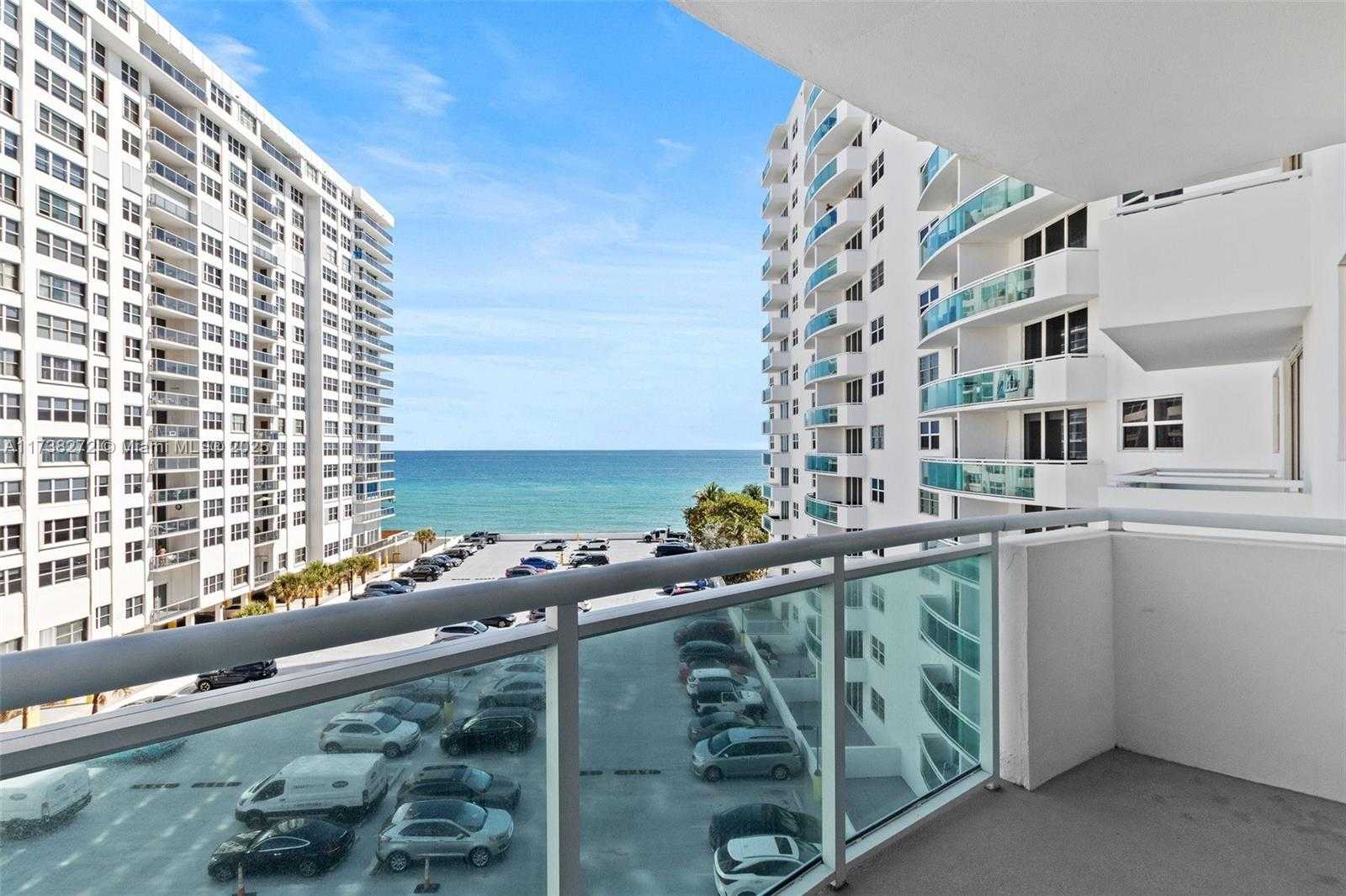 Small Image of 3001 SOUTH OCEAN DR #647, Hollywood Number 37