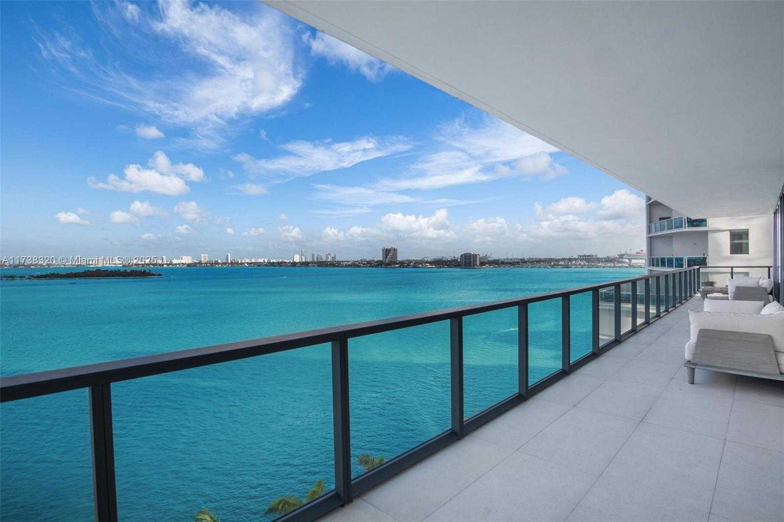 Small Image of 788 NE 23rd St, Miami, FL 33137, USA Number 35