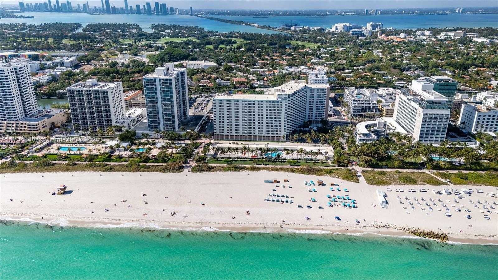 Small Image of 2899 COLLINS AVE #833, Miami Beach Number 23