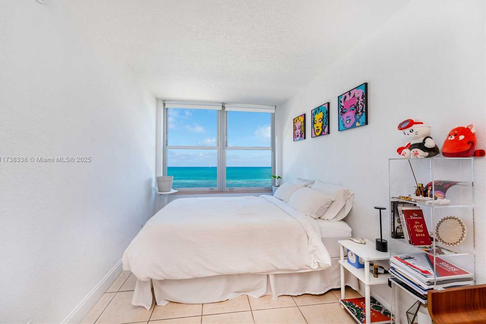 Small Image of 2899 COLLINS AVE #833, Miami Beach Number 4