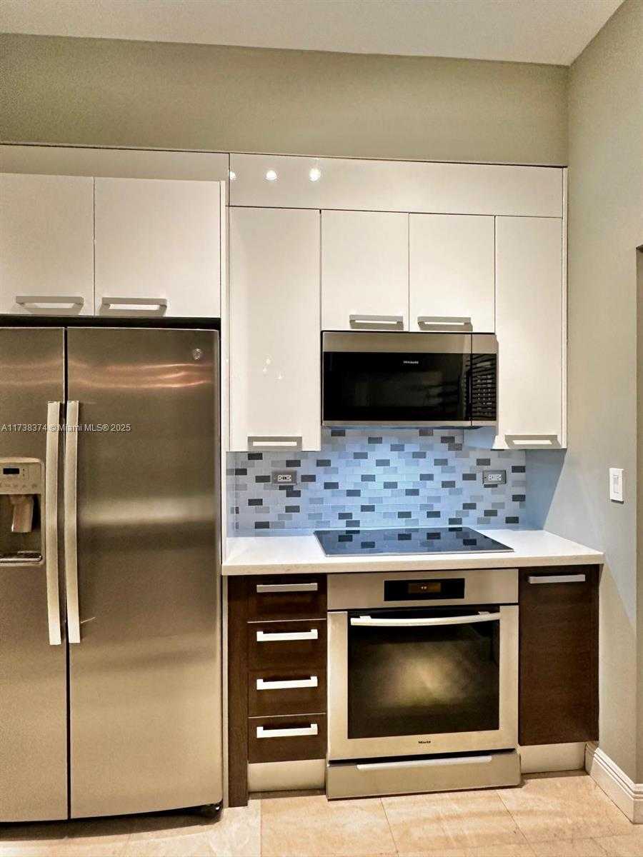 Small Image of 2525 SOUTH WEST 3RD #906, Miami Number 24