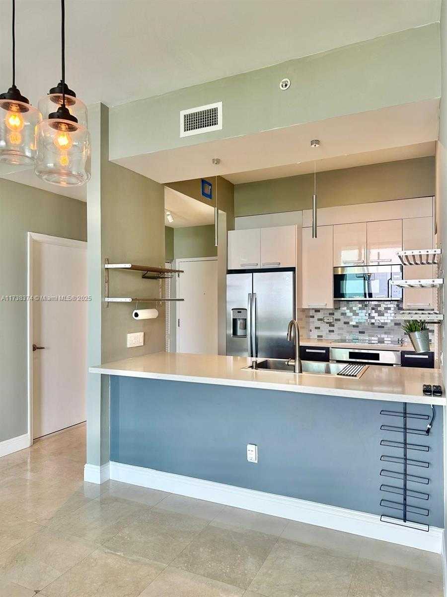 Small Image of 2525 SOUTH WEST 3RD #906, Miami Number 27