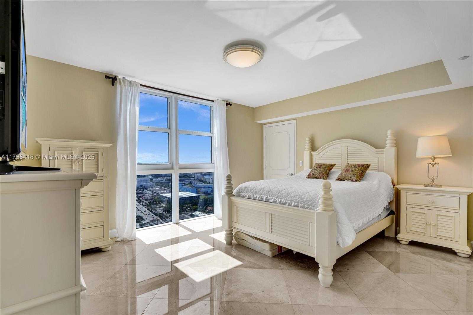 Small Image of 18911 COLLINS AVE #3501, Sunny Isles Beach Number 26