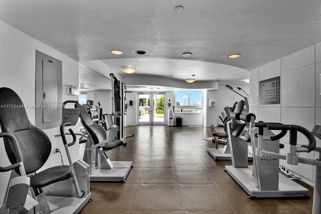 Small Image of 1330 WEST AVE #3601, Miami Beach Number 19