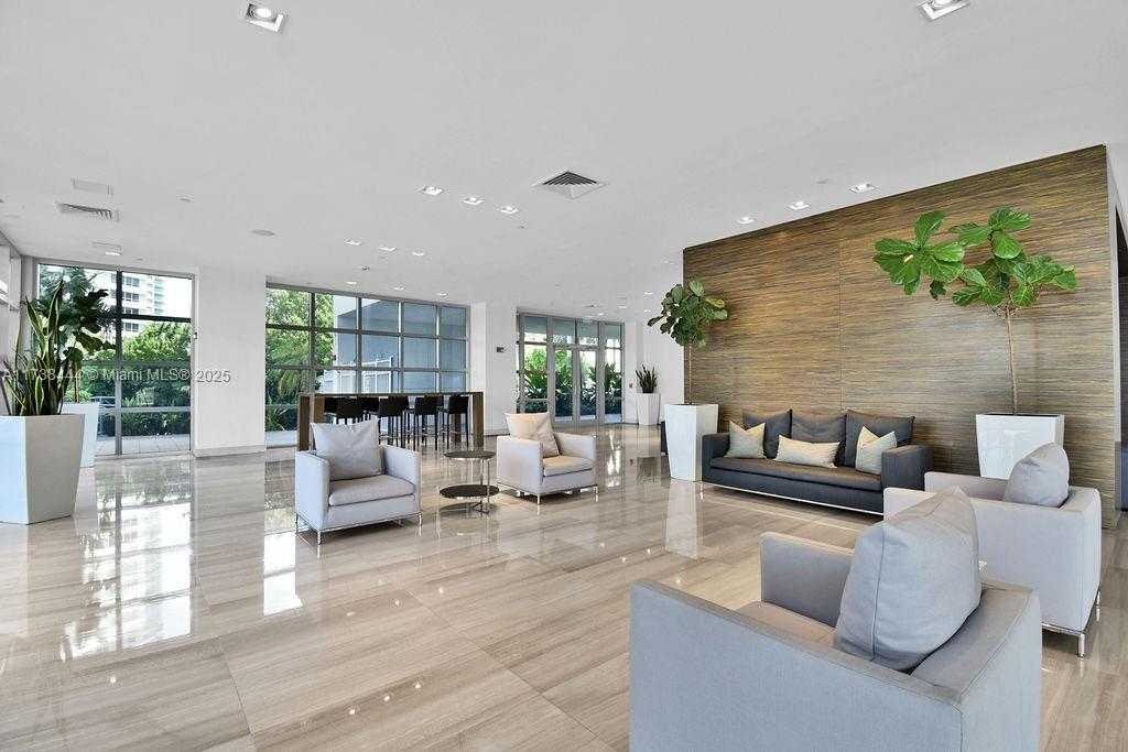Small Image of 1330 WEST AVE #3601, Miami Beach Number 21