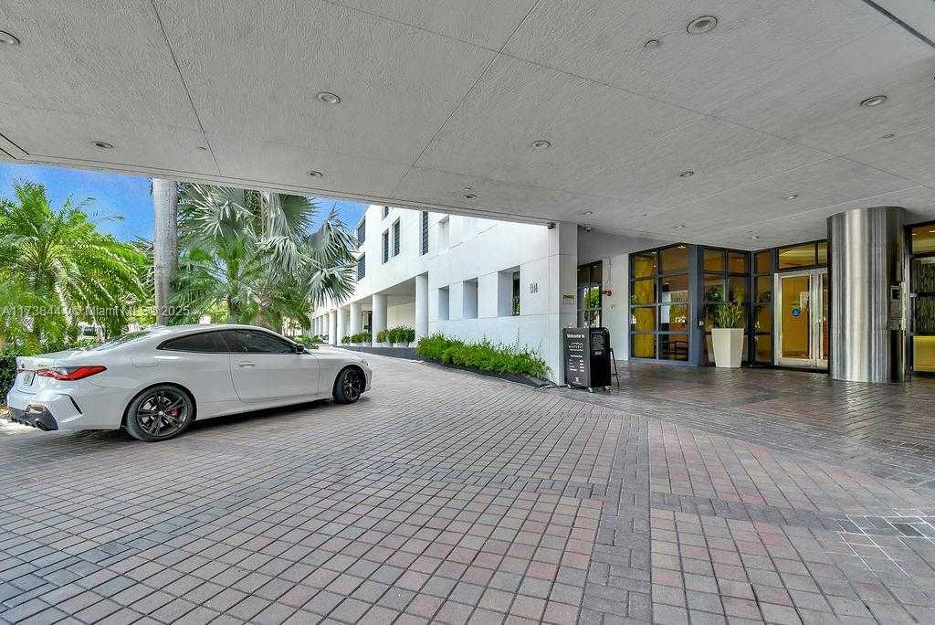 Small Image of 1330 WEST AVE #3601, Miami Beach Number 27