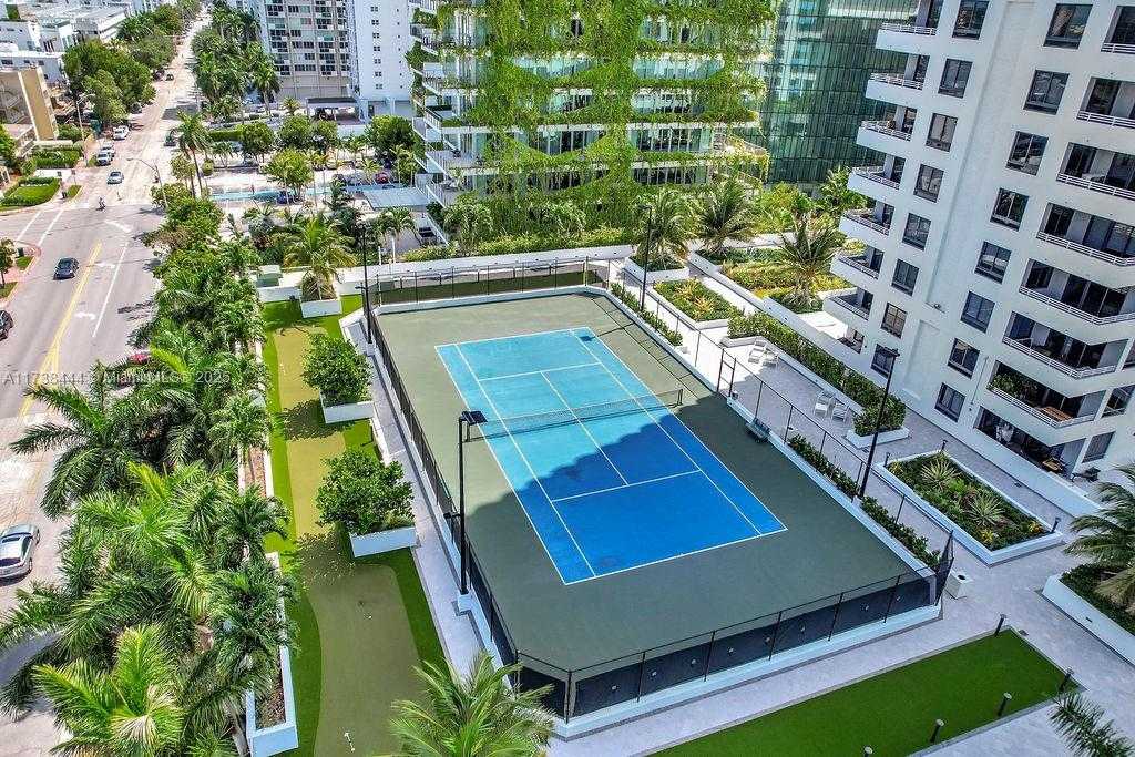 Small Image of 1330 WEST AVE #3601, Miami Beach Number 6