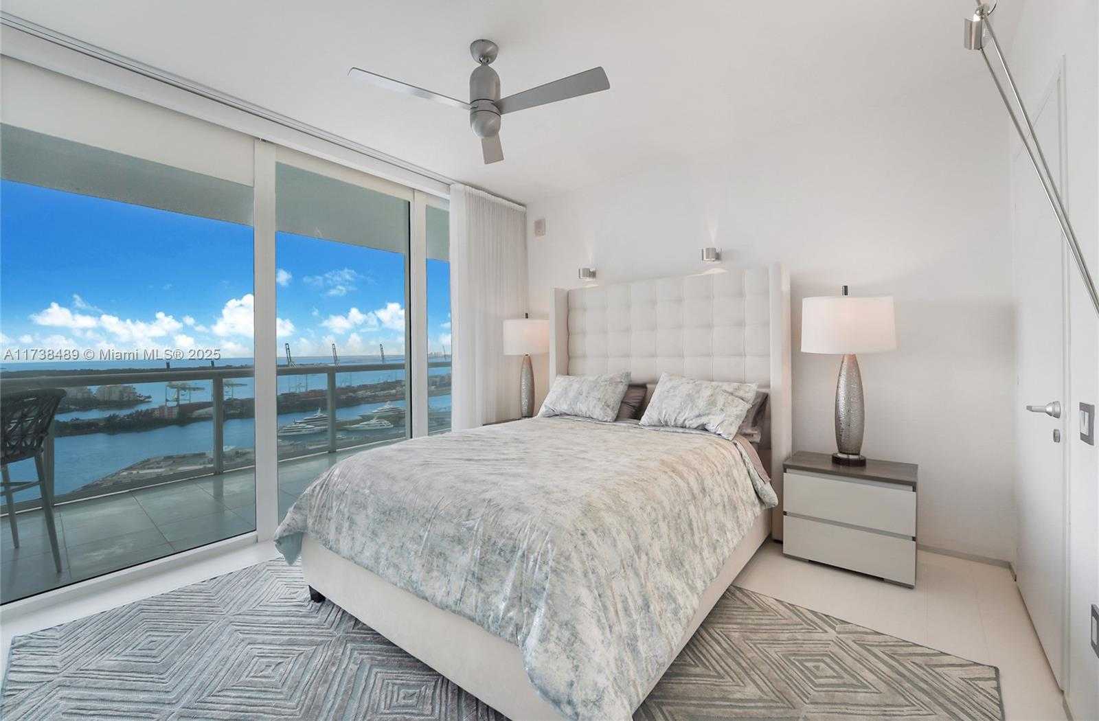 Small Image of 450 ALTON RD #3401, Miami Beach Number 12