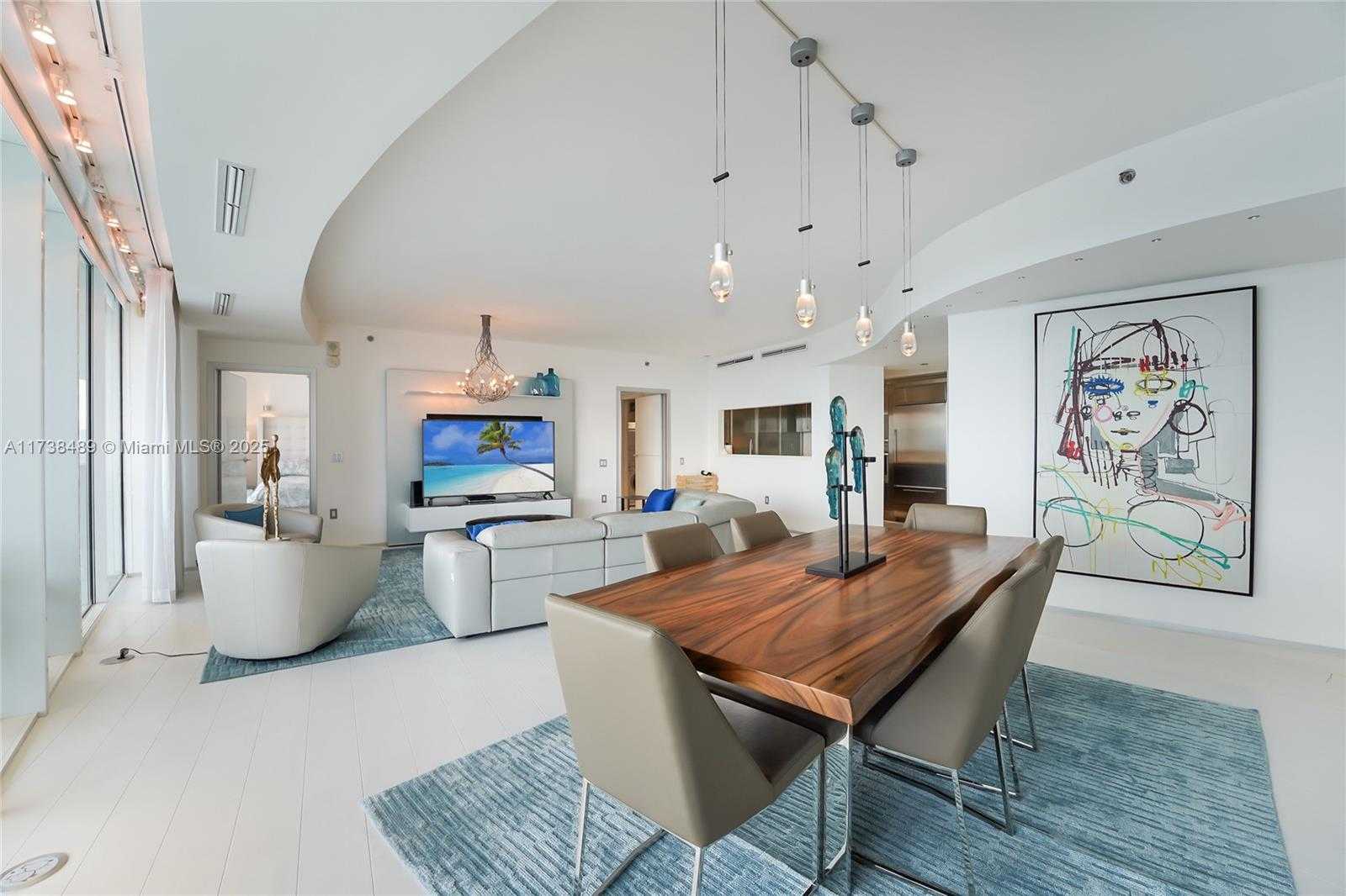 Small Image of 450 ALTON RD #3401, Miami Beach Number 5