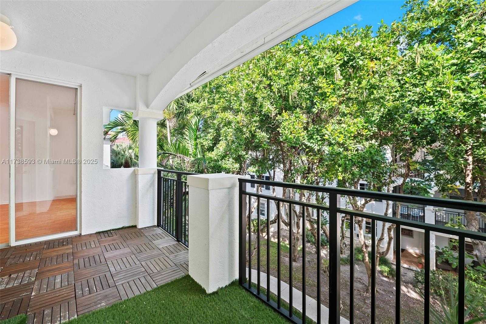 Small Image of 3205 NORTH EAST 184TH ST #9304, Aventura Number 9