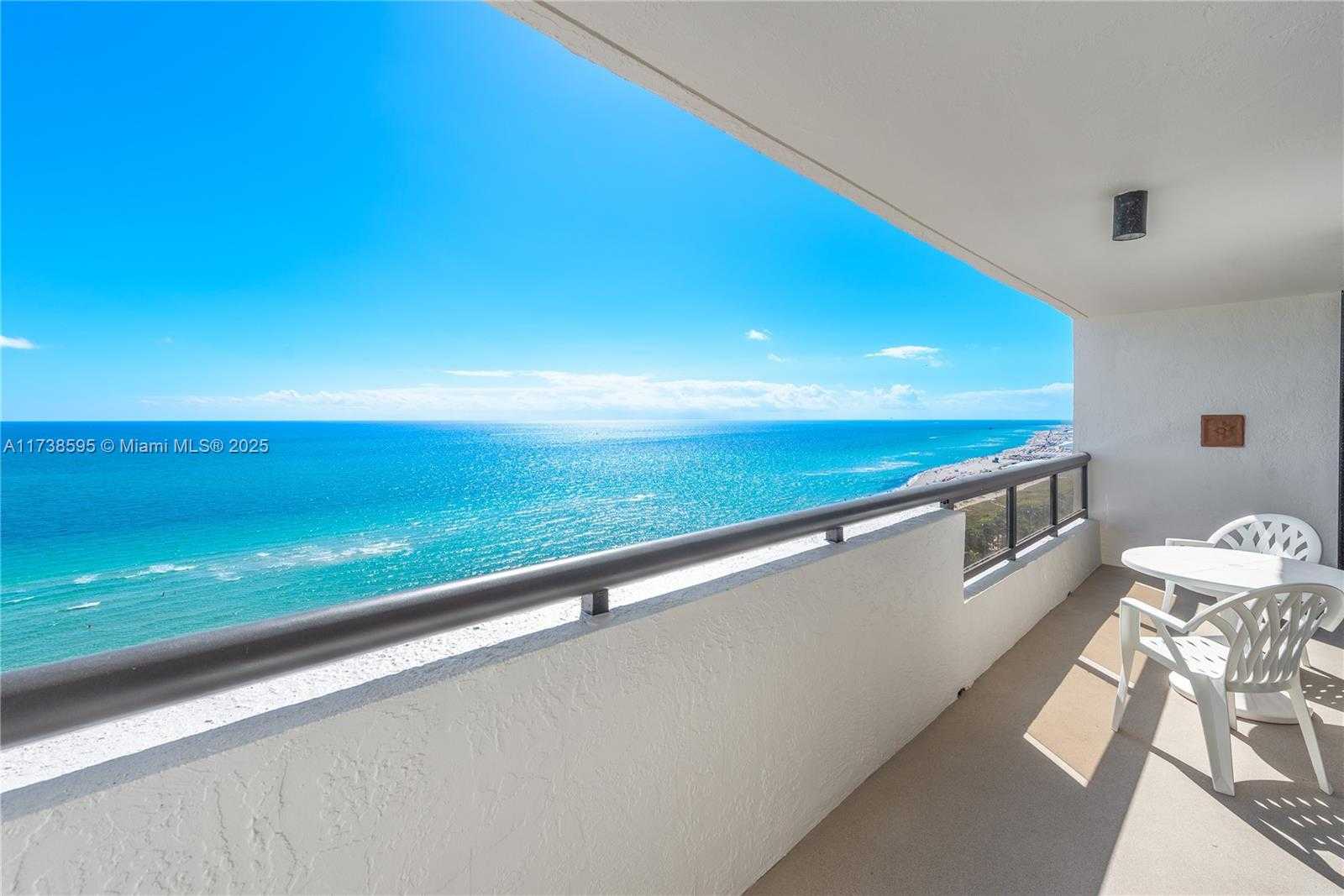 Small Image of 2555 COLLINS AVE #2005, Miami Beach Number 2