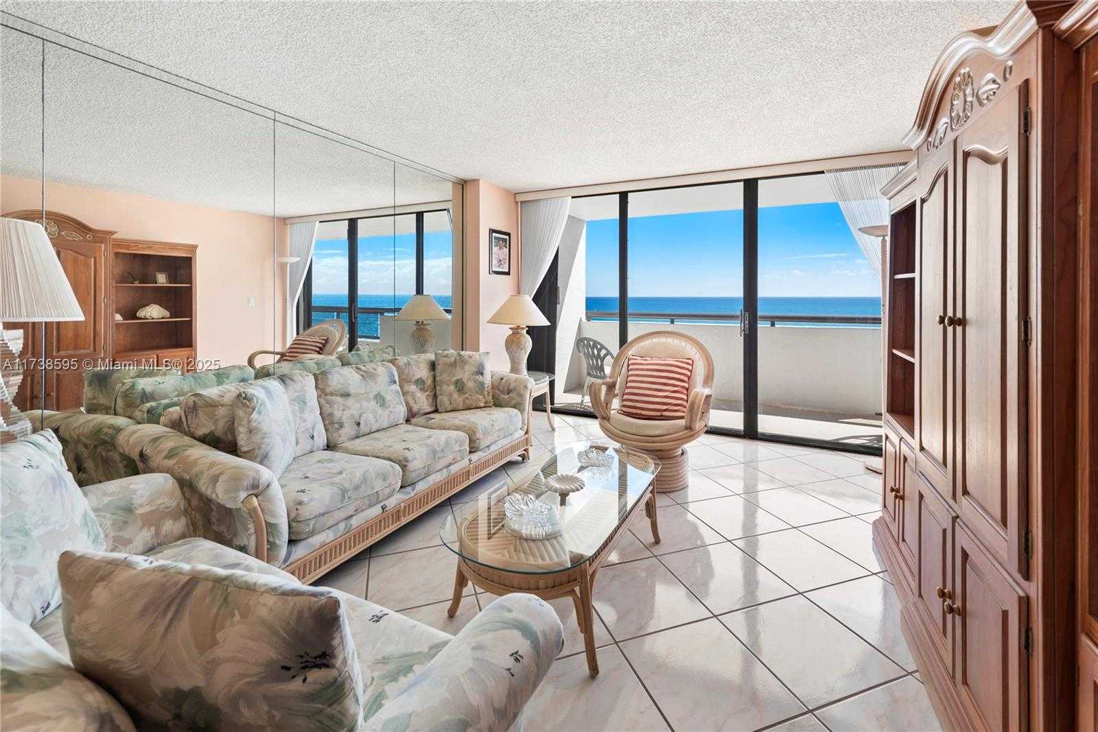 Small Image of 2555 COLLINS AVE #2005, Miami Beach Number 9