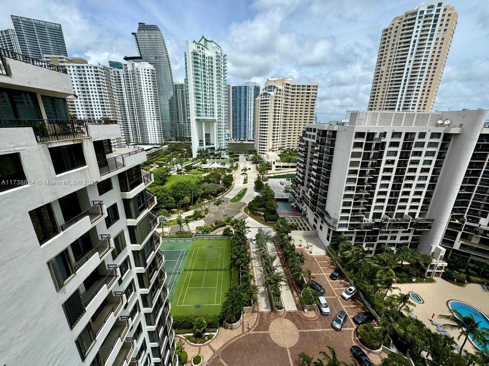 Small Image of 520 BRICKELL KEY DR #A1912, Miami Number 2