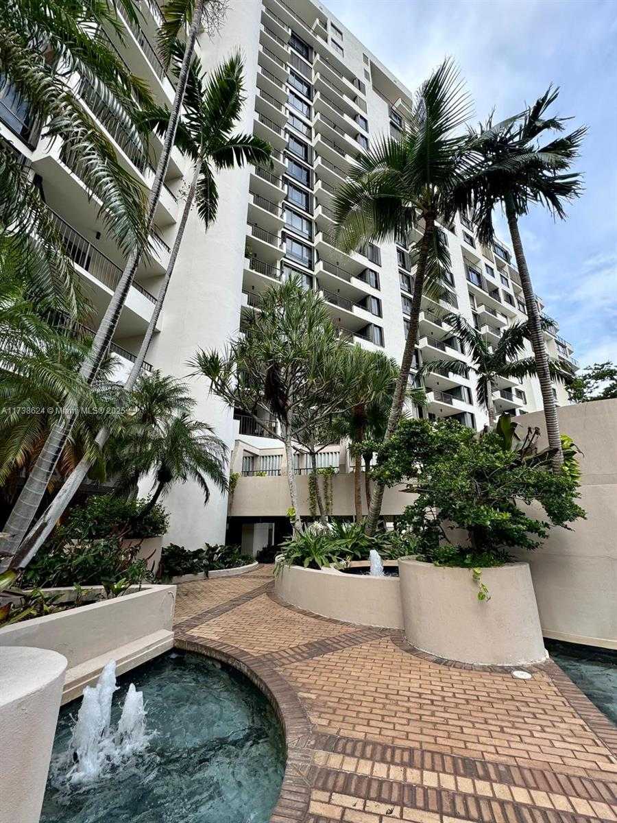 Small Image of 520 BRICKELL KEY DR #A1912, Miami Number 25