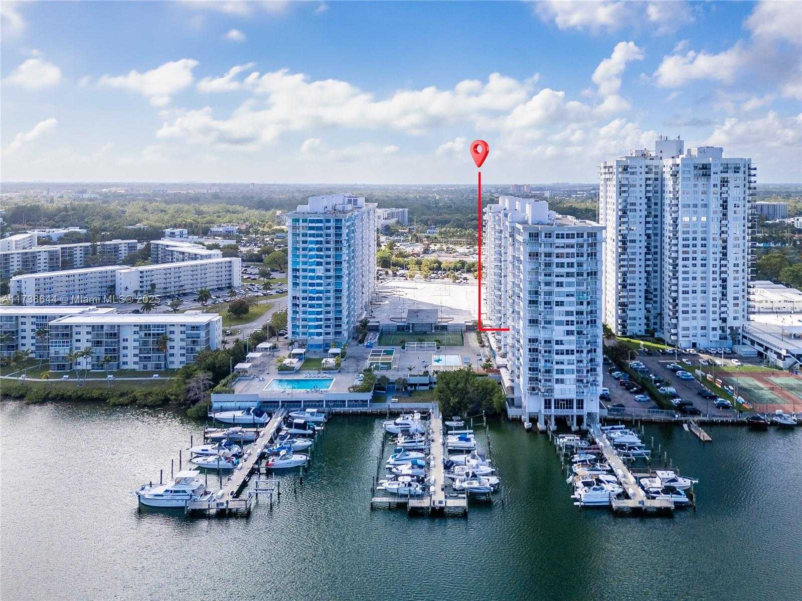 Small Image of 18081 BISCAYNE BLVD #803, Aventura Number 10