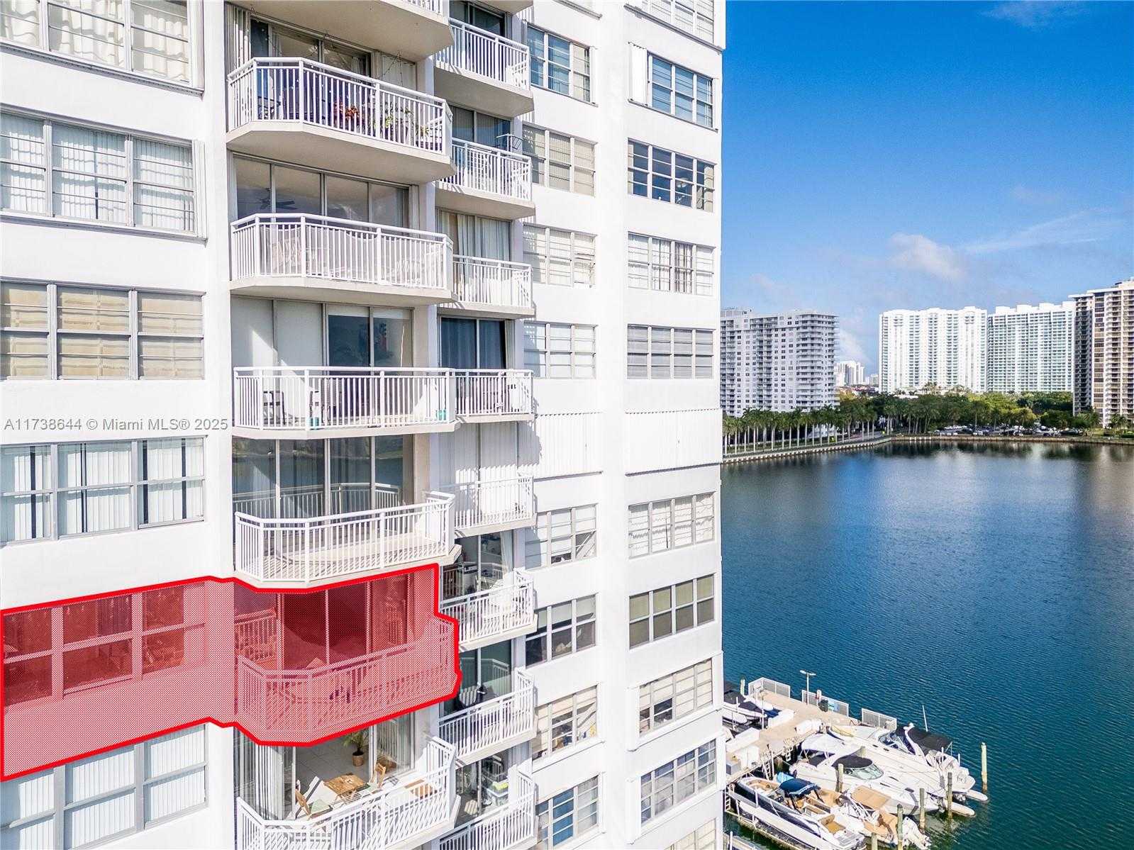 Small Image of 18081 BISCAYNE BLVD #803, Aventura Number 17