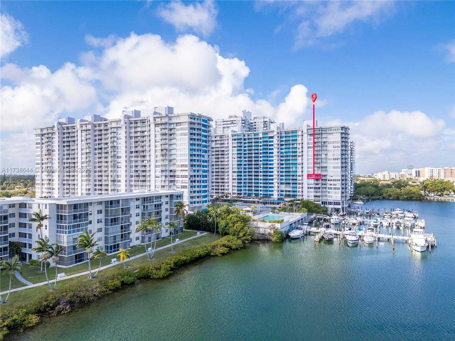 Small Image of 18081 BISCAYNE BLVD #803, Aventura Number 9