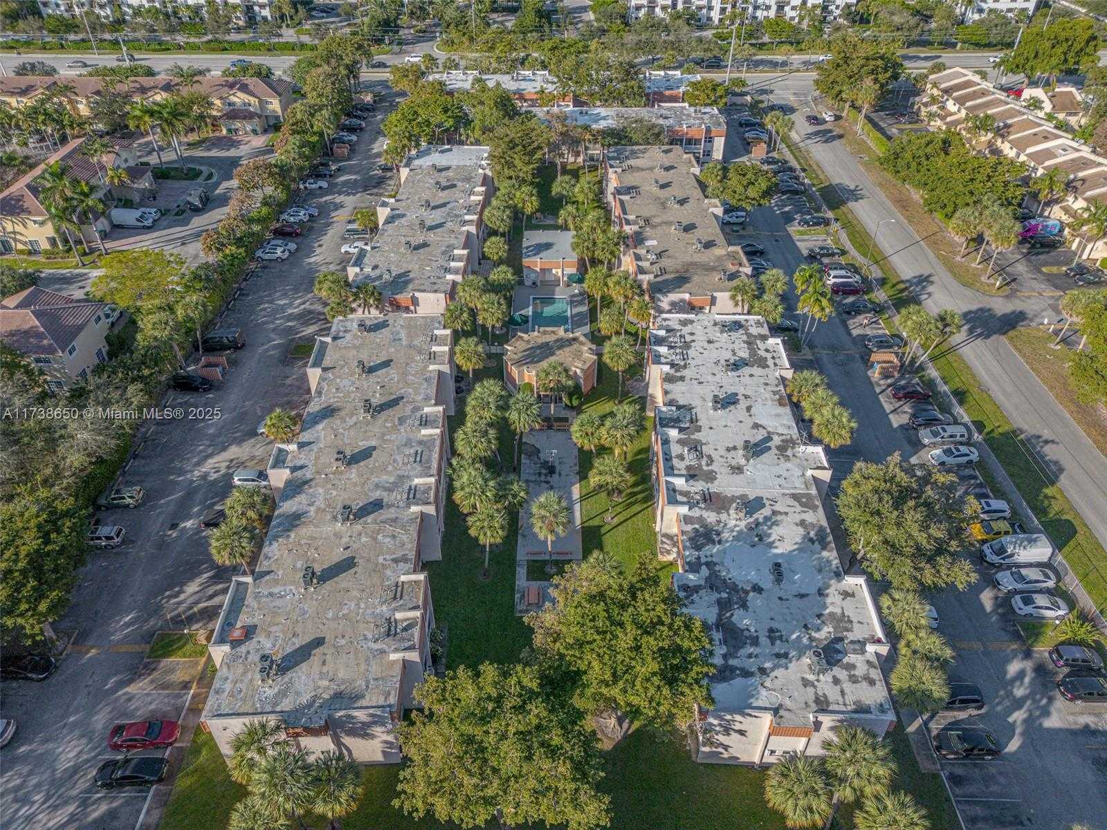 Small Image of 7610 STIRLING RD #207F, Davie Number 10