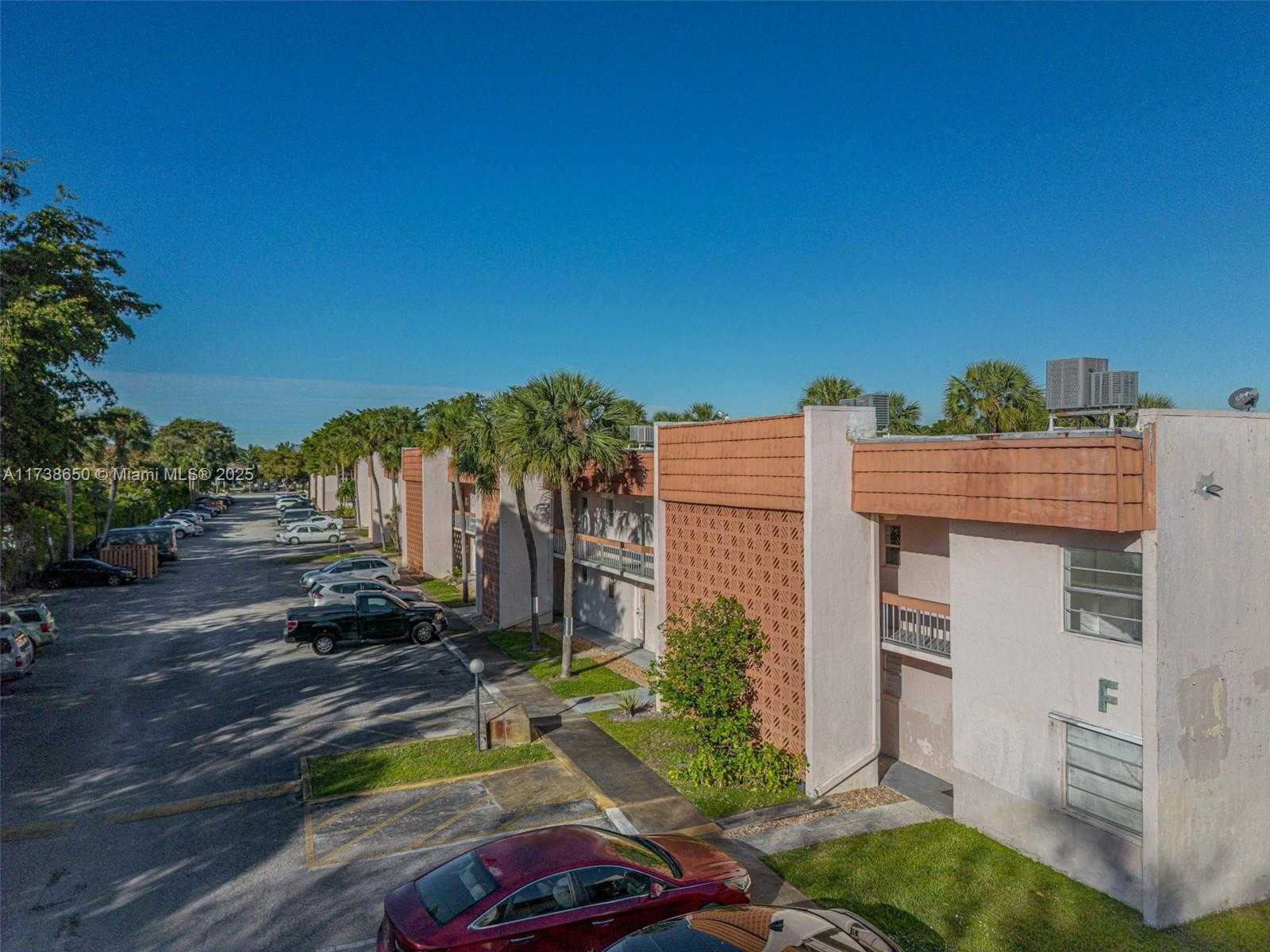 Small Image of 7610 STIRLING RD #207F, Davie Number 2