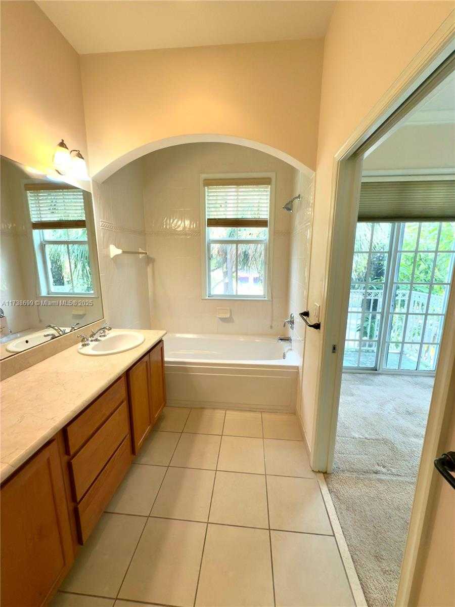 Small Image of 531 SOUTH WEST 18TH AVE #41, Fort Lauderdale Number 14