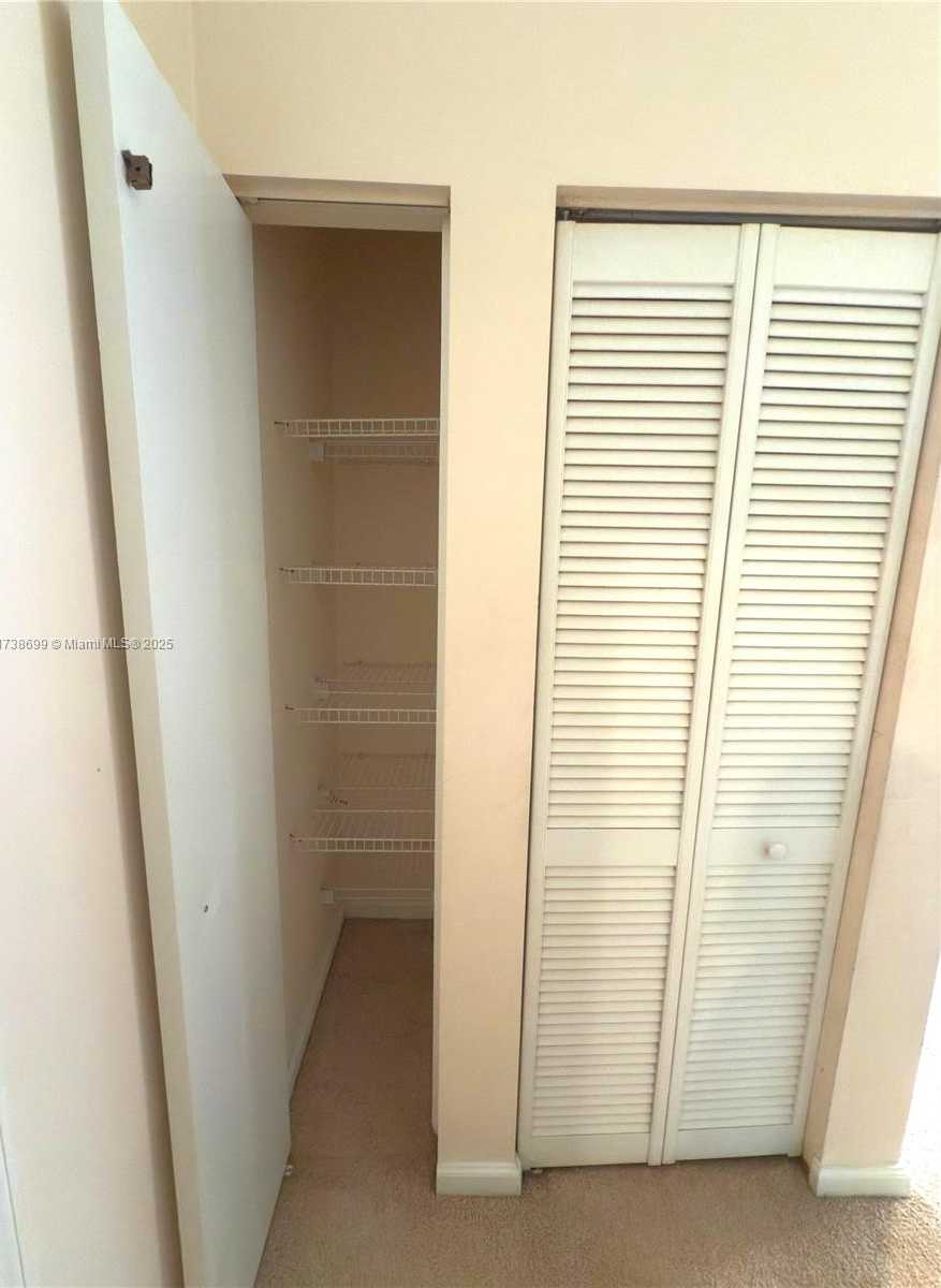 Small Image of 531 SOUTH WEST 18TH AVE #41, Fort Lauderdale Number 21