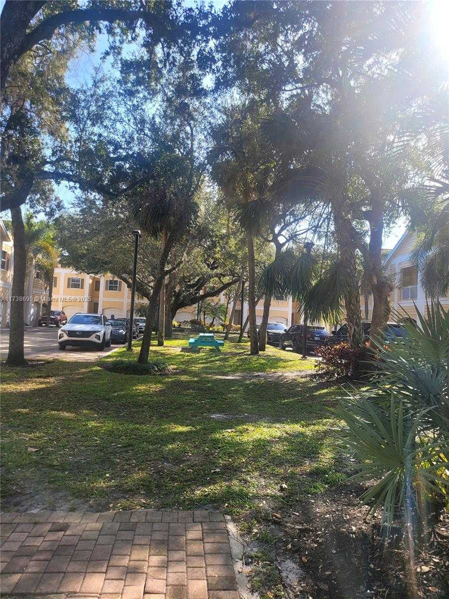 Small Image of 531 SOUTH WEST 18TH AVE #41, Fort Lauderdale Number 32