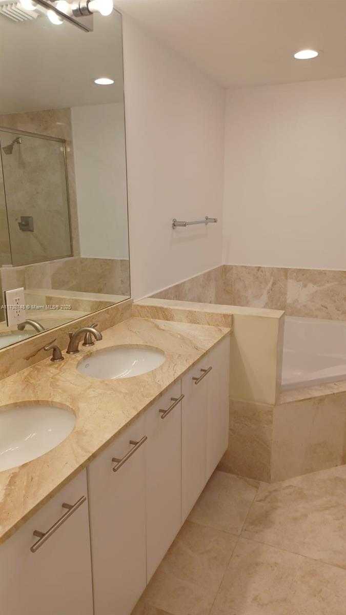 Small Image of 510 NORTH WEST 84TH AVE #518, Plantation Number 11
