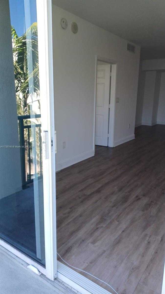Small Image of 510 NORTH WEST 84TH AVE #518, Plantation Number 17