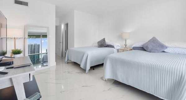 Small Image of 19390 Collins Ave, Sunny Isles Beach, FL 33160, USA Number 27