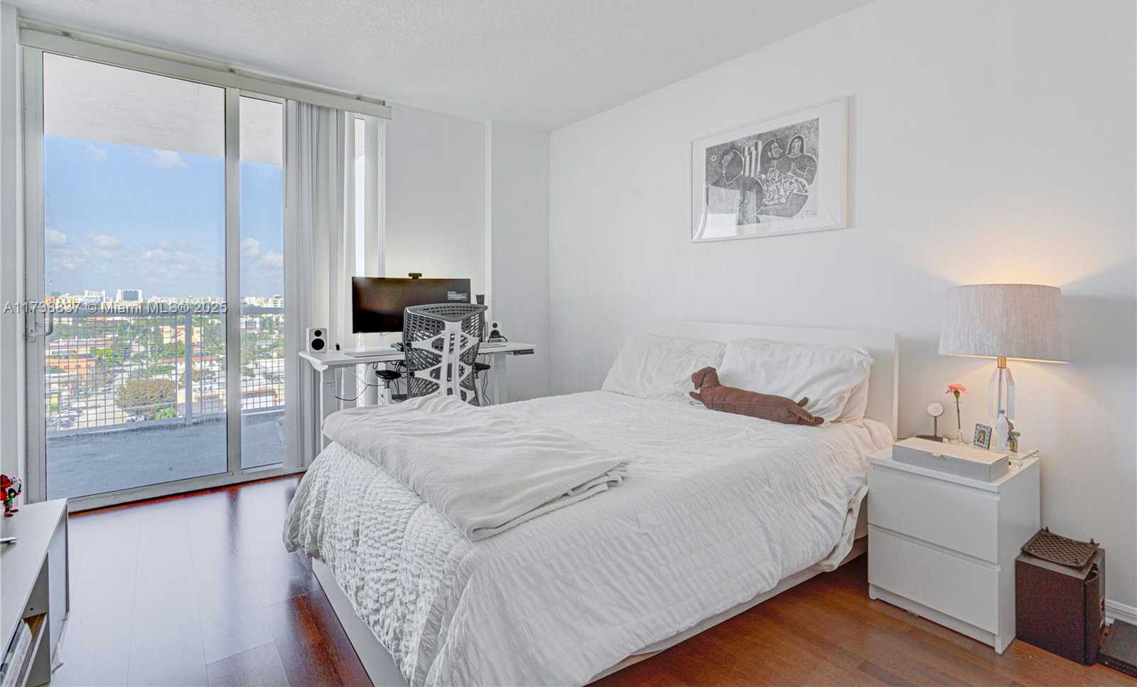 Small Image of 900 SOUTH WEST 8TH ST #1208, Miami Number 12