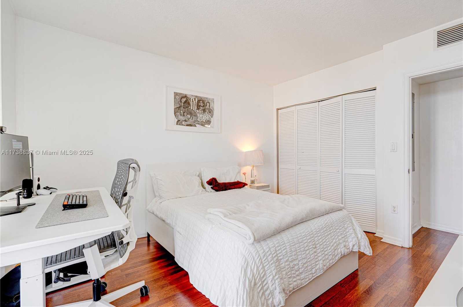 Small Image of 900 SOUTH WEST 8TH ST #1208, Miami Number 14