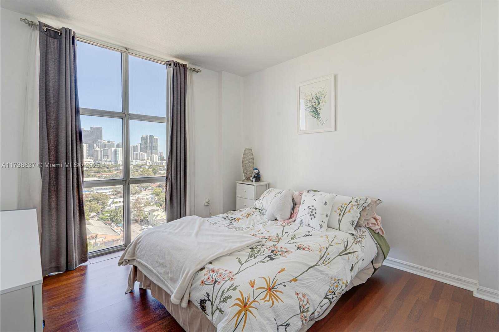 Small Image of 900 SOUTH WEST 8TH ST #1208, Miami Number 17