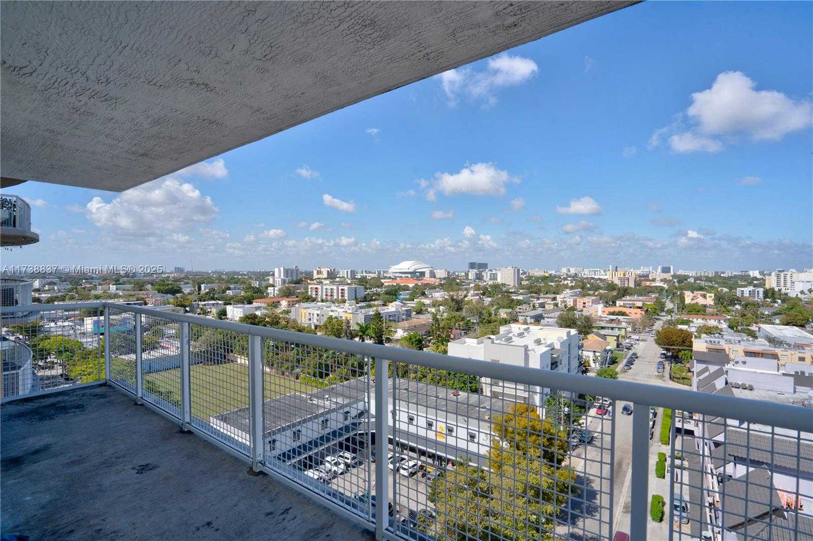 Small Image of 900 SOUTH WEST 8TH ST #1208, Miami Number 31