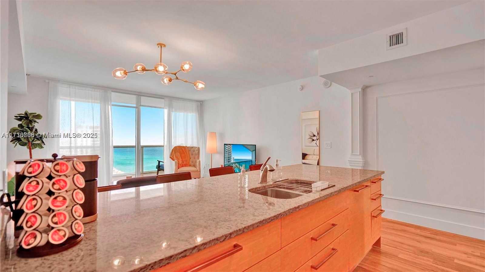 Small Image of 1830 SOUTH OCEAN DR #2209, Hallandale Beach Number 14