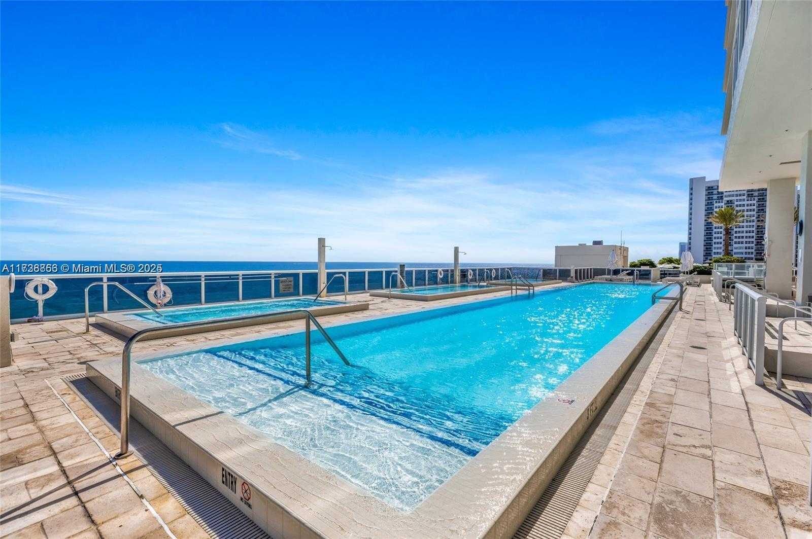 Small Image of 1830 SOUTH OCEAN DR #2209, Hallandale Beach Number 24