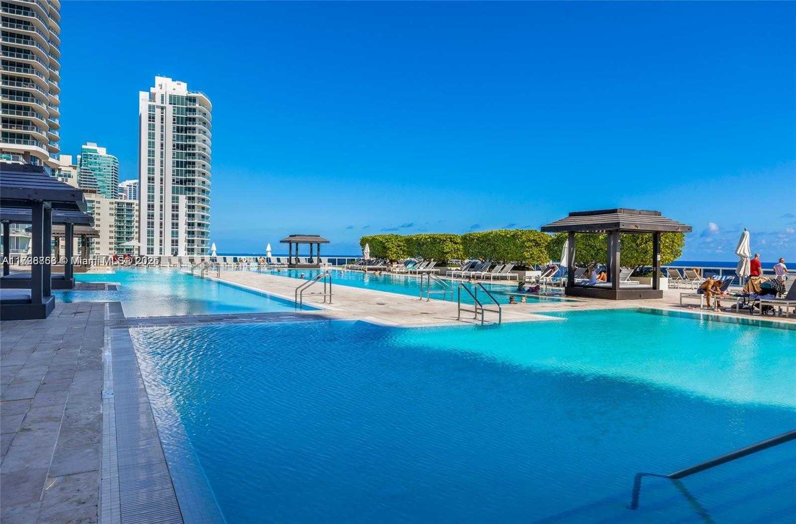 Small Image of 1830 SOUTH OCEAN DR #2209, Hallandale Beach Number 26