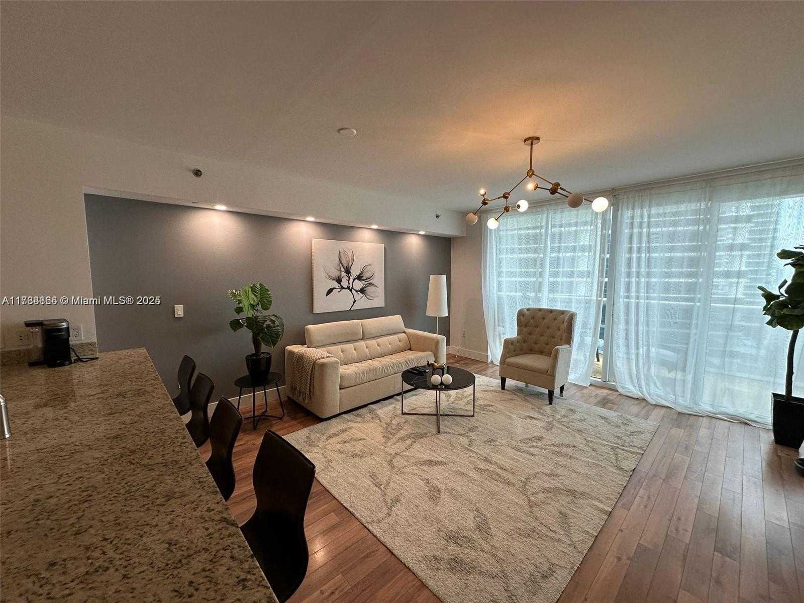 Small Image of 1830 SOUTH OCEAN DR #2209, Hallandale Beach Number 6