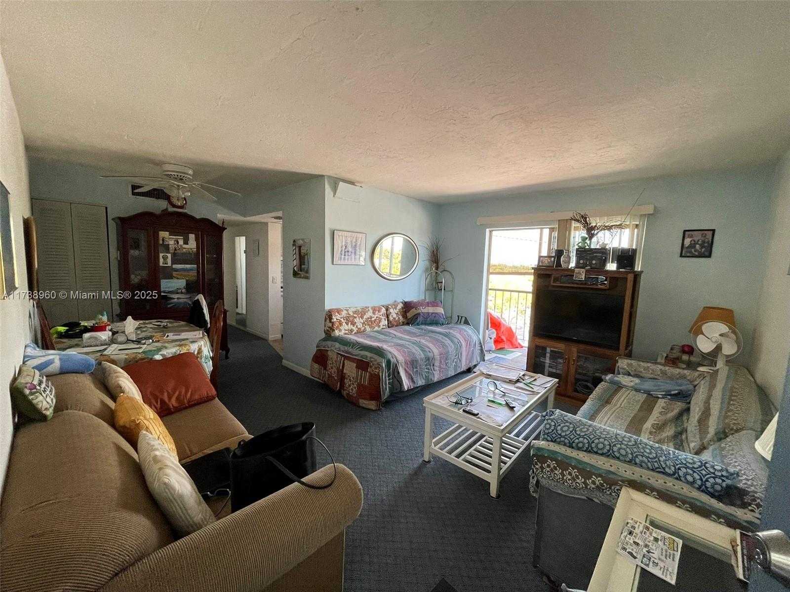 Small Image of 1230 NORTH EAST 139TH ST #411, North Miami Number 15