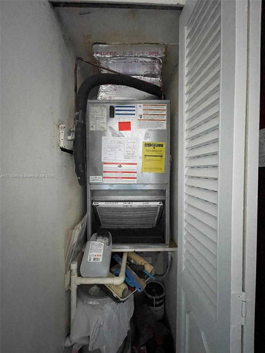 Small Image of 1230 NORTH EAST 139TH ST #411, North Miami Number 23